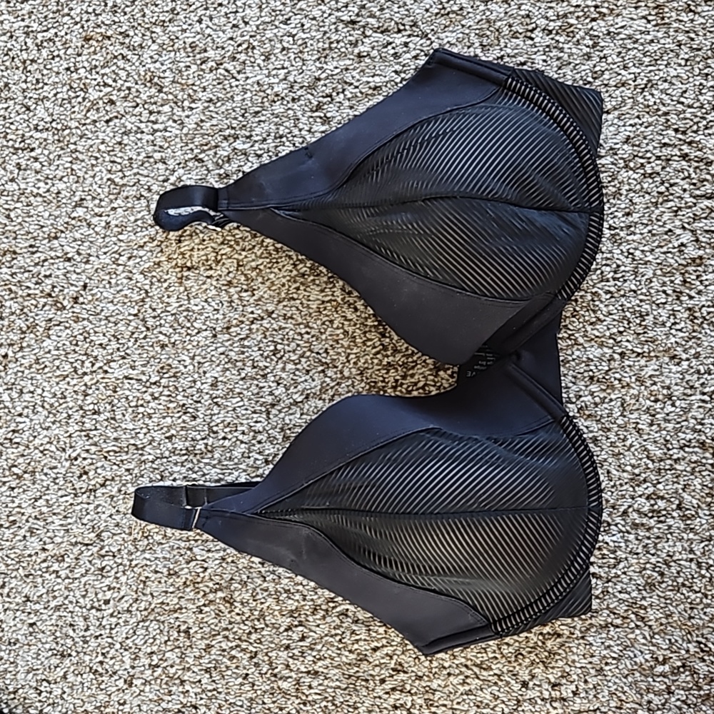 ThirdLove shadow stripe plunge bra 34F black